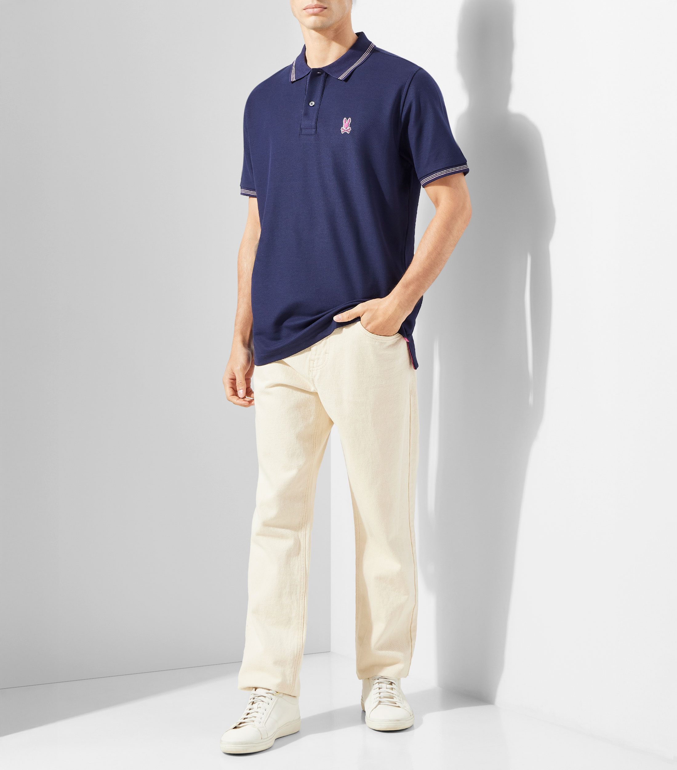 Playera tipo polo manga corta lisa Hombre